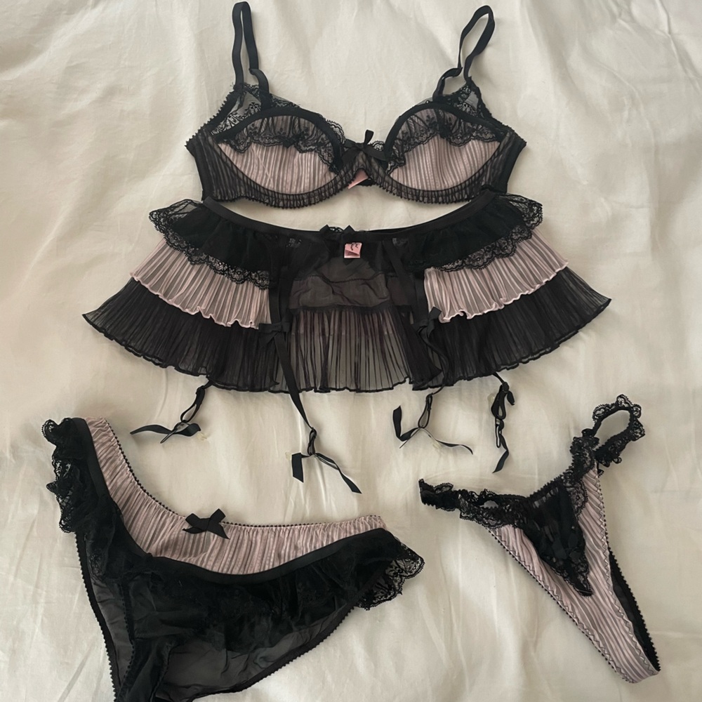 Agent Provocateur Black and Pink Lace Bra Set with Scalloped Edges